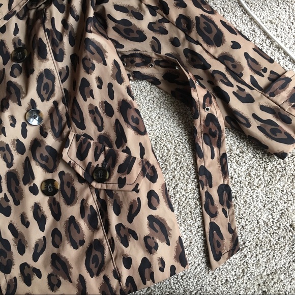 Cheetah Print Rain Jacket - Picture 2 of 8
